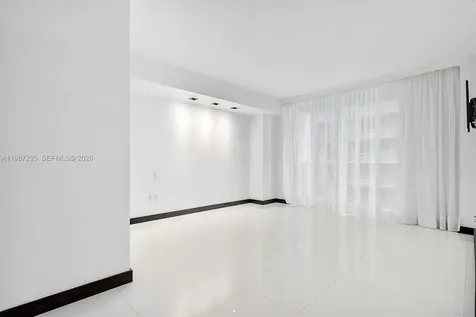 55 SE 6th Street Miami FL 33131
