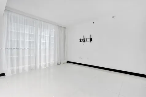 55 SE 6th Street Miami FL 33131