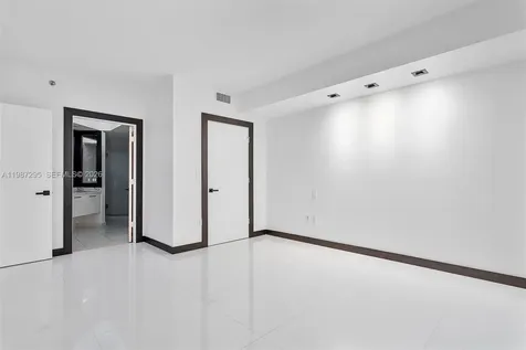 55 SE 6th Street Miami FL 33131