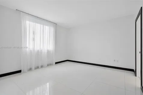 55 SE 6th Street Miami FL 33131