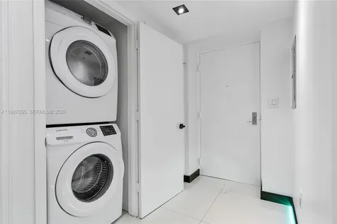 55 SE 6th Street Miami FL 33131