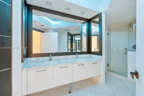 55 SE 6th Street Miami FL 33131