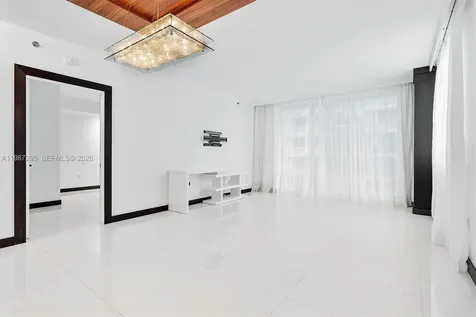 55 SE 6th Street Miami FL 33131
