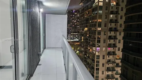 55 SE 6th Street Miami FL 33131