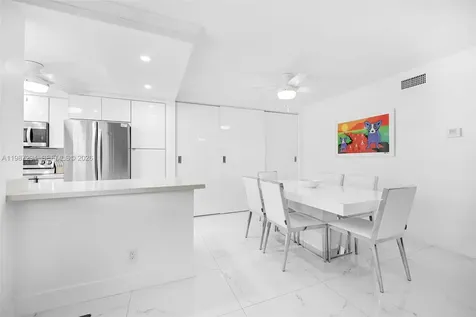 580 Egret Drive Hallandale Beach FL 33009
