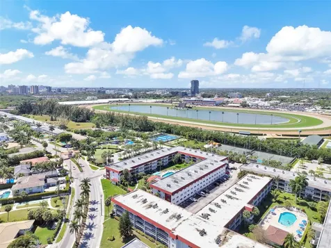 580 Egret Drive Hallandale Beach FL 33009