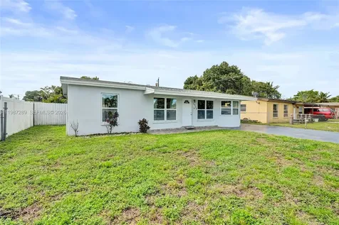 3320 NW 18th Street Lauderhill FL 33311