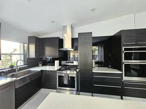8003 SW 158th Place Miami FL 33193