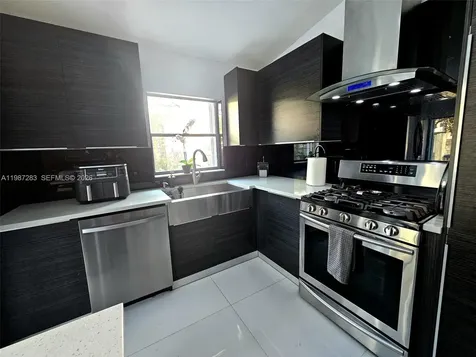 8003 SW 158th Place Miami FL 33193