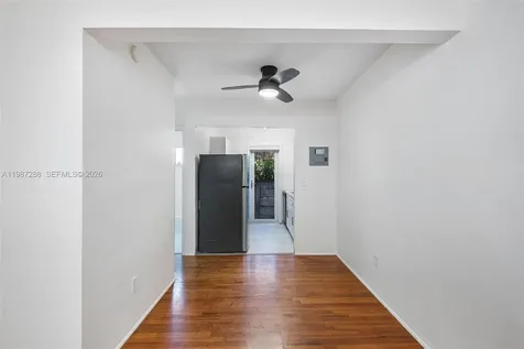 428 Collins Avenue Miami Beach FL 33139