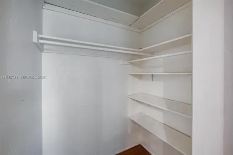 428 Collins Avenue Miami Beach FL 33139