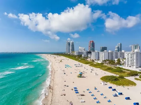 428 Collins Avenue Miami Beach FL 33139