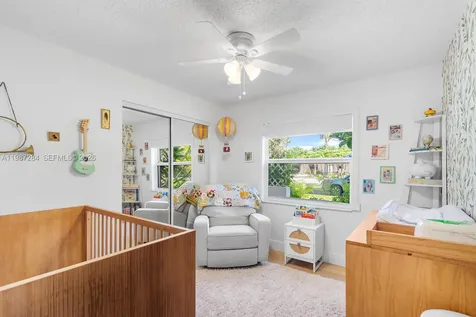 1724 SW 4th Street Fort Lauderdale FL 33312