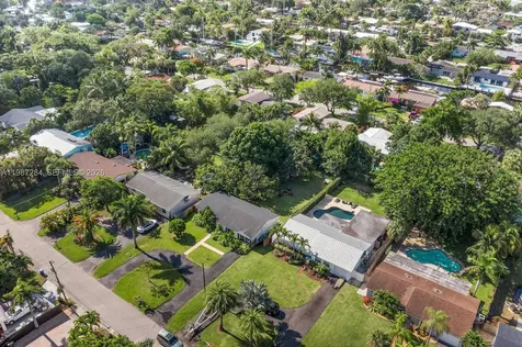 1724 SW 4th Street Fort Lauderdale FL 33312