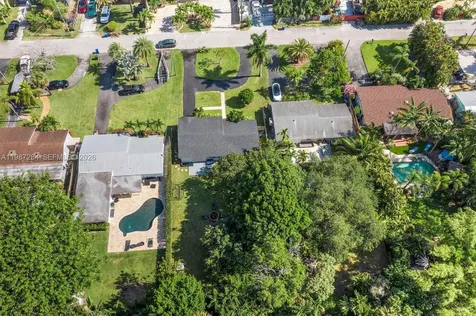 1724 SW 4th Street Fort Lauderdale FL 33312