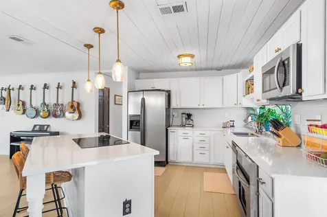 1724 SW 4th Street Fort Lauderdale FL 33312