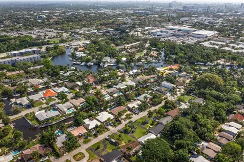 1724 SW 4th Street Fort Lauderdale FL 33312