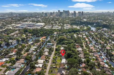 1724 SW 4th Street Fort Lauderdale FL 33312