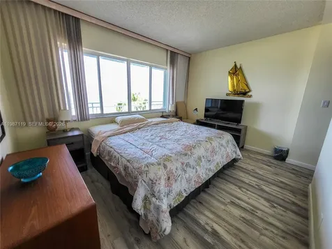 1750 S Ocean Boulevard Lauderdale By The Sea FL 33062