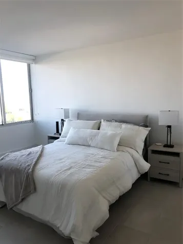 1000 West Avenue Miami Beach FL 33139