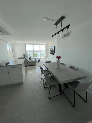 1000 West Avenue Miami Beach FL 33139