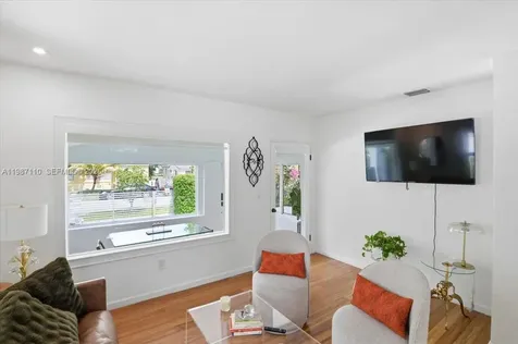 1850 NW 53rd Street Miami FL 33142