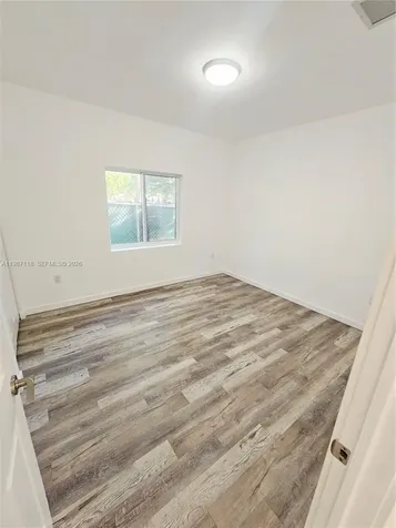 127 NE 184th Terrace Miami FL 33179