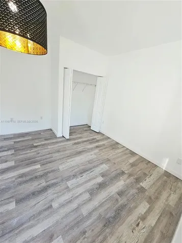 127 NE 184th Terrace Miami FL 33179