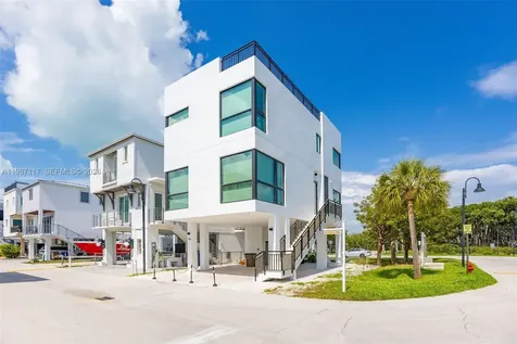 94825 Overseas Highway 209 Key Largo FL 33037