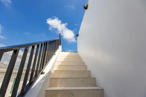 94825 Overseas Highway 209 Key Largo FL 33037