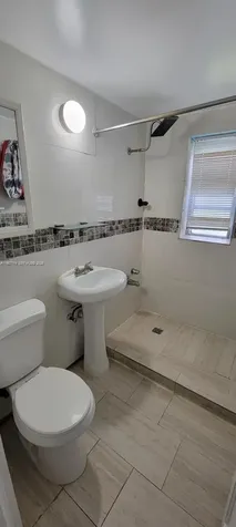 291 E 4th Avenue Hialeah FL 33010