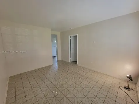 291 E 4th Avenue Hialeah FL 33010