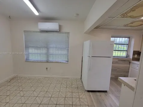 291 E 4th Avenue Hialeah FL 33010