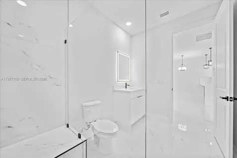 1202 NE 8th Place Cape Coral FL 33909