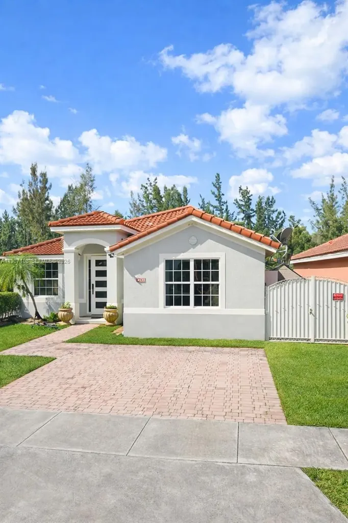 4128 SW 156th Court Miami FL 33185