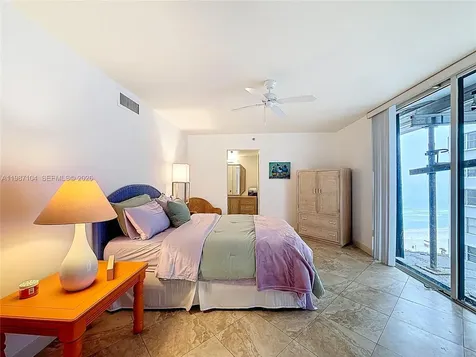 6061 Collins Avenue Miami Beach FL 33140