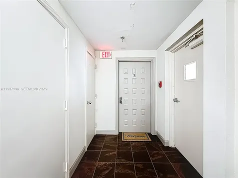 6061 Collins Avenue Miami Beach FL 33140