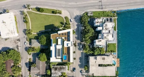 7860 NE Bayshore Court Miami FL 33138