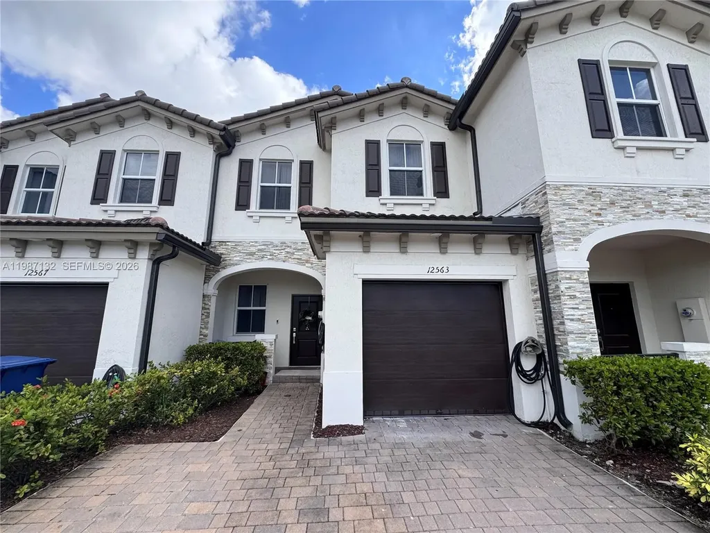 12563 NW 24th Avenue Miami FL 33167