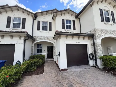 12563 NW 24th Avenue Miami FL 33167