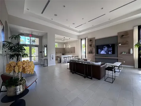 12563 NW 24th Avenue Miami FL 33167