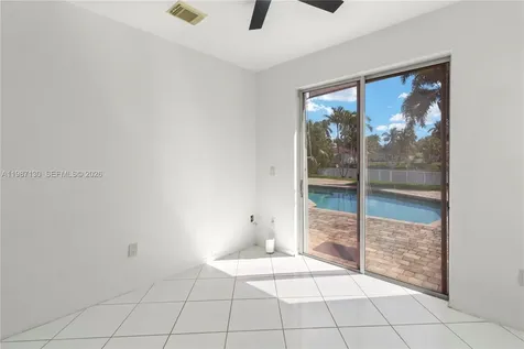 2327 NW 187th Avenue Pembroke Pines FL 33029