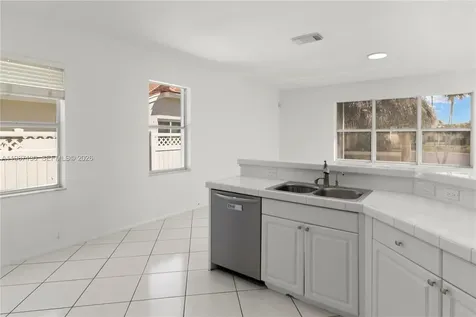 2327 NW 187th Avenue Pembroke Pines FL 33029