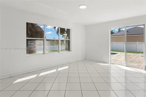 2327 NW 187th Avenue Pembroke Pines FL 33029