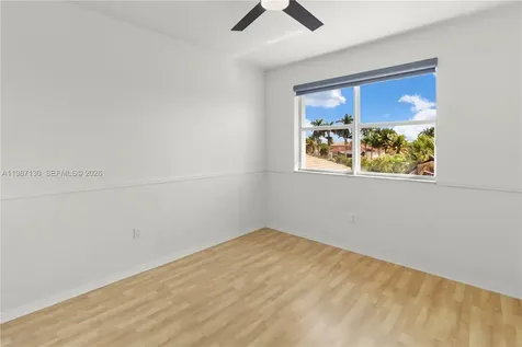 2327 NW 187th Avenue Pembroke Pines FL 33029