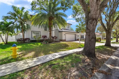 2327 NW 187th Avenue Pembroke Pines FL 33029