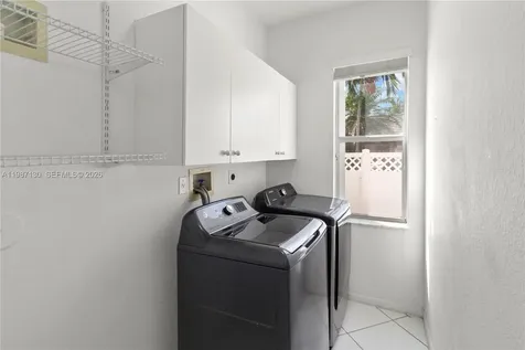 2327 NW 187th Avenue Pembroke Pines FL 33029