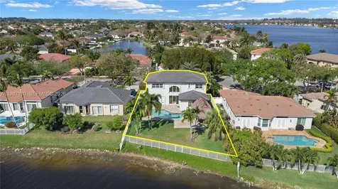 2327 NW 187th Avenue Pembroke Pines FL 33029