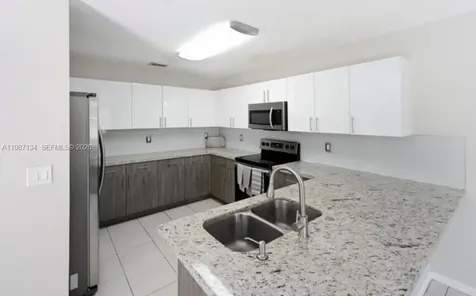 6690 NW 38th Drive Lauderhill FL 33319