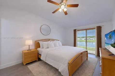 20704 SW 103rd Place Cutler Bay FL 33189